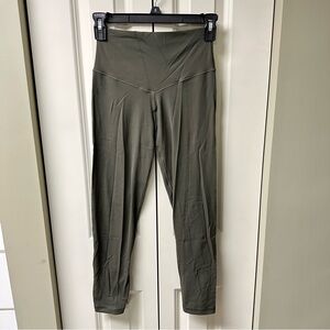 Aerie Offline Olive Green 7/8 Leggings High-Rise Short Inseam - Small